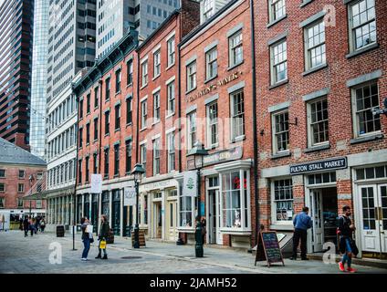 Fulton Street, Finanzviertel, Manhattan, New York City Stockfoto