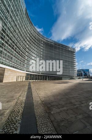Brussels European District, Brussels Capital Region - Belgien - 02 17 2020 Blick über das kreuzförmige Berlaymont-Gebäude Stockfoto