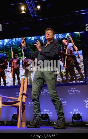 Hay-on-Wye, Wales, Großbritannien. 31.. Mai 2022. Benedict Allen spricht mit Dan Richards beim Hay Festival 2022, Wales. Quelle: Sam Hardwick/Alamy. Stockfoto