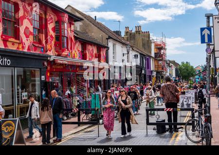 Unabhängige Geschäfte an der Sydney Street in Brighton's North Laine Stockfoto