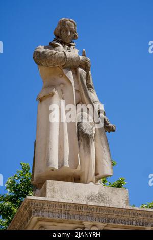 Statue von Joseph Marie Jacquard, Erfinder des Webstuhls, Croix-Rousse-Platz, Bezirk Croix-Rousse, Lyon, Rhone-Alpen Auvergne, Mittel- Und Ostfrankreich Stockfoto