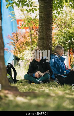 Hay-on-Wye, Wales, Großbritannien. 31.. Mai 2022. Allgemeine Atmosphäre des Hay Festival 2022 in Wales. Quelle: Sam Hardwick/Alamy. Stockfoto