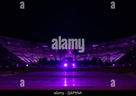 Verona, Italien 11. September 2020. Der berühmteste italienische Lyriker Mogol alias Giulio Rapetti Mogol während seines Live-Vors in der Arena di Verona. Stockfoto