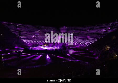 Verona, Italien 11. September 2020. Der berühmteste italienische Lyriker Mogol alias Giulio Rapetti Mogol während seines Live-Vors in der Arena di Verona. Stockfoto