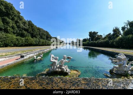 Der Königspalast von Caserta (italienisch: Reggia di Caserta) ist eine ehemalige königliche Residenz in Caserta, Süditalien, und wurde zum UNESCO World her ernannt Stockfoto