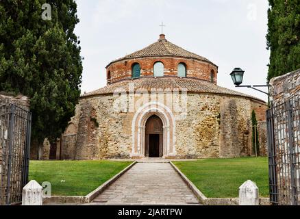 Rundbau von San Michele Arcangelo in Perugia, Umbrien, Italien, eine der ältesten christlichen Kirchen Italiens Stockfoto