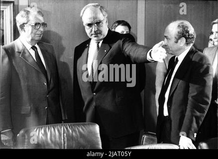 Ernst breit (DGB), Bundeskanzler Helmut Kohl und FDP- Politiker Otto Graf Lambsdorff. Stockfoto