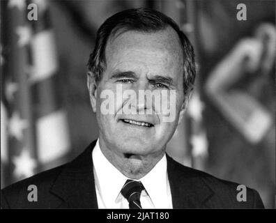 US-Präsident George H. W. Bush am 28.11.89, wenige Tage vor einem Gipfeltreffen mit dem sowjetischen Staats- und Parteichef Michail Gorbatschow auf Malta. Stockfoto