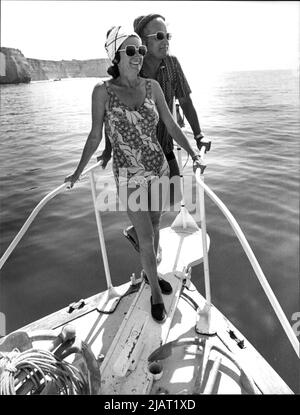 Foto des Bundestagspräsidenten Dr. Rainer Barzel mit seiner Frau Kriemhild auf einem Boot. Stockfoto