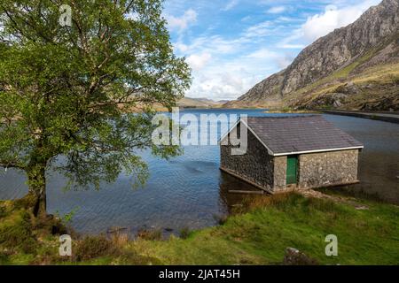 Llyn Ogwen Boathouse, Snowdonia National Park Stockfoto