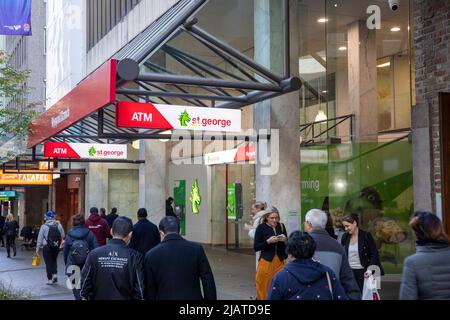 St George Bank, eine australische Bank, abgebildete Zweigstelle der Bank in der George Street, Stadtzentrum von Sydney, NSW, Australien Stockfoto