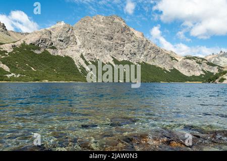 Landschaft der Jakob-Lagune in Bariloche Stockfoto