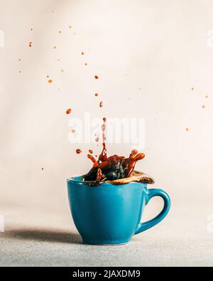 Nahaufnahme von Kaffeespritzern Stockfoto