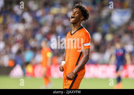 NETANYA, ISRAEL - 1. JUNI: Jaden Slory aus den Niederlanden U17 reagiert während des UEFA-U-17-Europameisterschaftsfinalmatches zwischen Frankreich U17 und den Niederlanden U17 im Netanya-Stadion am 1. Juni 2022 in Netanya, Israel (Foto: NIR Keidar/BSR Agency) Stockfoto