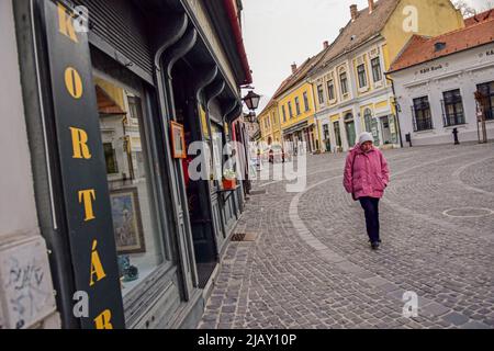 Straßen von Szentendre, einer Stadt am Fluss in der Provinz Pest, Ungarn, Stockfoto