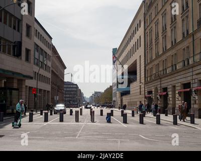 BERLIN, DEUTSCHLAND - 13. APRIL 2022. Britische Botschaft in Berlin Stockfoto