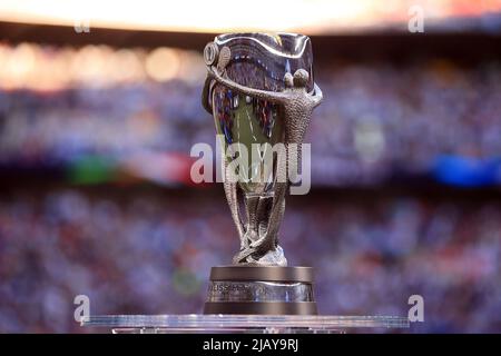 London, Großbritannien. 01.. Juni 2022. Die Finalissima Trophäe ist abgebildet. Spiel Finalissima 2022, Italien gegen Argentinien am Mittwoch, 1.. Juni 2022 im Wembley Stadium in London. Nur zur redaktionellen Verwendung. PIC by Steffan Bowen/Andrew Orchard Sports Photography/Alamy Live News Credit: Andrew Orchard Sports Photography/Alamy Live News Stockfoto