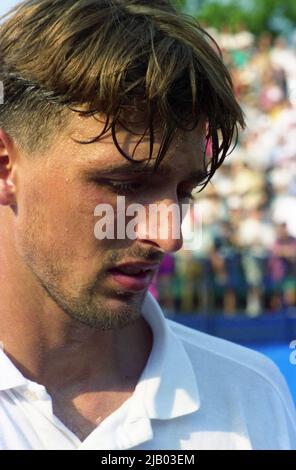 Bukarest, Rumänien, 1994. Der kroatische Tennisspieler Goran Ivanišević beim Finale der ATP Tour. Stockfoto