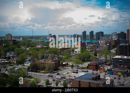 Panoramafild der Westseite von Windsor Ontario mit Blick auf Detroit Michigan Stockfoto