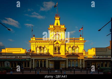 Glen Innes, New South Wales, Australien - Historisches Rathaus Stockfoto