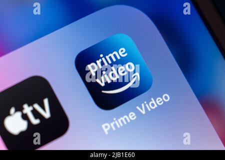 Kumamoto, JAPAN - Apr 20 2021 : Amazon Prime Video App, Abo-Video on-demand Over-the-top Streaming- und Verleihservice von Amazon, auf dem iPhone. Stockfoto