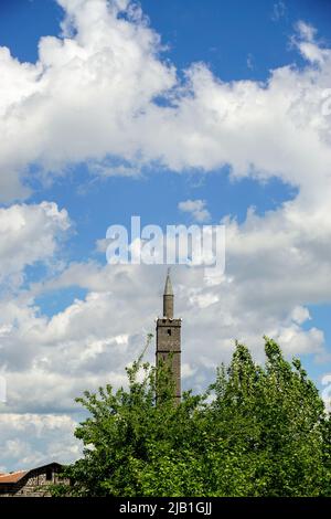 8 Mai 2022 Diyarbakir Türkei. Sheikh Matar vierbeinige Minarett-Moschee in Diyarbakir Stockfoto