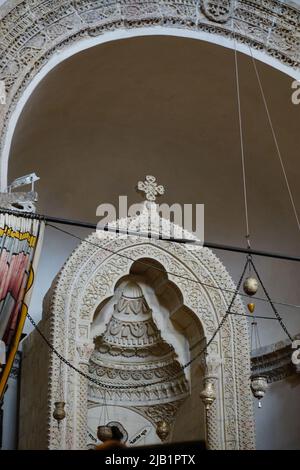 Artuklu, Mardin / Türkei 9. Mai 2022. Das Deyrulzafaran-Kloster und der syrisch-orthodoxe Patriarchat (Deyrul Zafaran Manastiri) in Mardin. Stockfoto