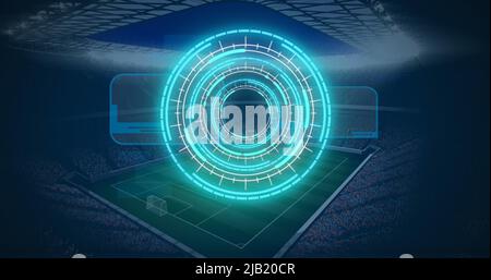 Bild von Scopes und Datenverarbeitung über Sportstadien Stockfoto