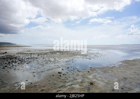 15. Mai 2022 Aksaray Türkei. Tuz golu Salzsee bei Aksaray an einem bewölkten Tag Stockfoto