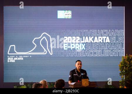 Ahmad Sahroni, Vorsitzender der Formel E Jakarta, Portrait Meet and Greet während des Jakarta ePrix 2022, 6. Treffen der ABB FIA Formula E Weltmeisterschaft 2021-22, auf dem Jakarta International e-Prix Kurs vom 2. Bis 4. Juni in Jakarta - Foto: Germain Hazard/DPPI/LiveMedia Stockfoto