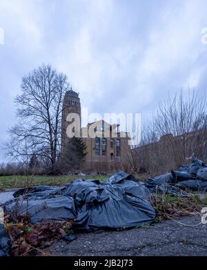 Verlassene ehemalige US-amerikanische Motoren-Weltzentrale, Plymouth Road Office Center (PROC), Detroit, Michigan, USA Stockfoto