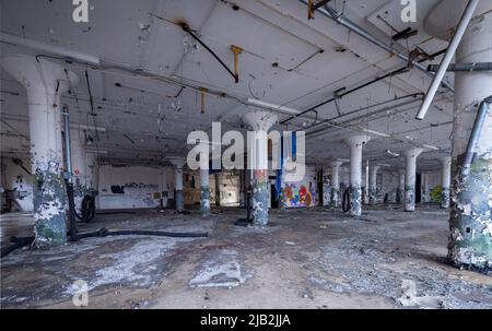 Verlassene ehemalige US-amerikanische Motoren-Weltzentrale, Plymouth Road Office Center (PROC), Detroit, Michigan, USA Stockfoto