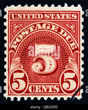 USA - UM 1930: Eine in den USA gedruckte Briefmarke zeigt Wert, um 1930. Stockfoto