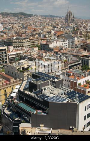 Barcelona, Spanien - 29. Mai 2022: Luftaufnahme der Stadt Barcelona, in Katalonien, Spanien Stockfoto