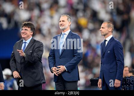 Preisverleihung, P. Aleksander CEFERIN (UEFA-Präsident), Herr Präsident, Herr Präsident, Herr Präsident (König von Spanien), Finale der Fußball-Champions-League 2022, FC Liverpool (LFC) - Real Madrid (Real) 0: 1, am 28.. Mai 2022 in Paris/Frankreich. Â Stockfoto