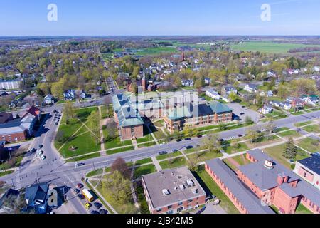 Luftaufnahme der Old Snell Hall der Clarkson University in Potsdam, Upstate New York NY, USA. Stockfoto