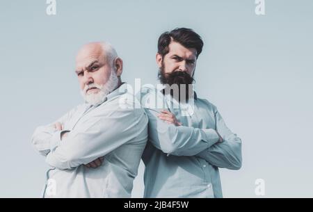 Generation der Männer. Familiengeneration: Zukunftstraum und Menschenkonzept. Männliche Multi-Generation-Familie. Männlich Multi Generation Portrait. Stockfoto