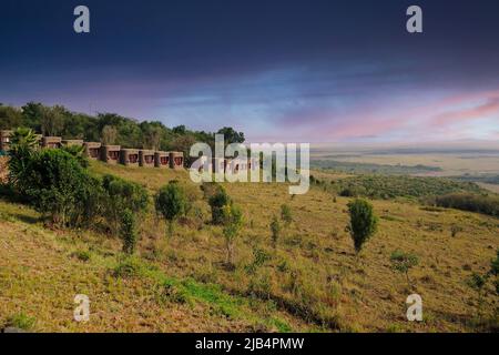 Mara Serena Safari Lodge mit Blick auf die Masai Mara, Kenia Stockfoto