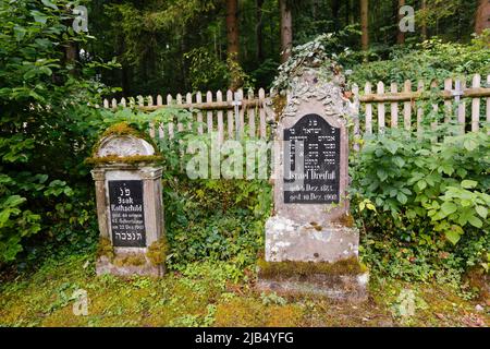 Jüdischer Friedhof Buttenhausen, Grabsteine, mazewa, matzewa, matzewa, Hebräische Schrift, Denkmal, jüdische Geschichte, geschütztes Kulturdenkmal auf der Stockfoto