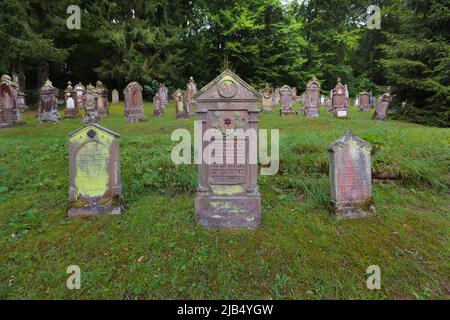 Jüdischer Friedhof Buttenhausen, Grabsteine, mazewa, matzewa, matzewa, Hebräische Schrift, Denkmal, jüdische Geschichte, geschütztes Kulturdenkmal auf der Stockfoto