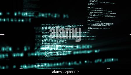 Bild der Datenverarbeitung und Lichtspuren auf schwarzem Hintergrund Stockfoto