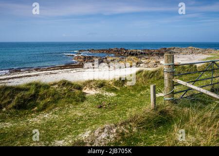 Traigh an t-Suidhe ist ein weißer Sandstrand an der nordwestlichen Spitze von Iona neben dem Strand von Traigh Ban Stockfoto