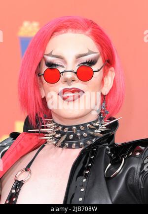 Santa Monica, Kalifornien. 2.. Juni 2022. Bosco bei der Ankunft für MTV Movie & TV Awards: UNSCRIPTED, Barker Hangar, Santa Monica, CA 2. Juni 2022. Kredit: Elizabeth Goodenough/Everett Collection/Alamy Live Nachrichten Stockfoto