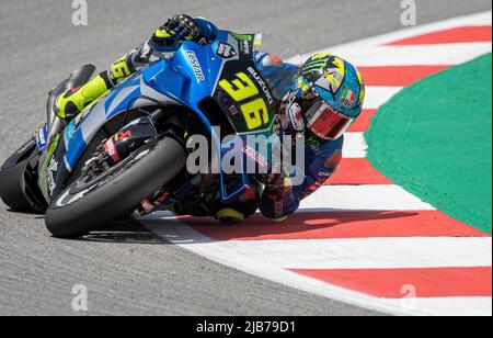 BARCELONA, SPANIEN - 03. JUNI GP ENERGY OF CATALUNYA-FREE PRACTICE der Spanier Joan mir (36) vom Team Suzuki MotoGP während des MotoGP of Catalunya FREE PRACTICE auf dem Circuit de Barcelona-Catalunya am 03. Juni 2022 in Barcelona, Spanien. Stockfoto