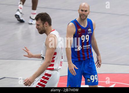 Belgrad, Serbien, 21.. Mai 2022. Nick Calathes vom FC Barcelona reagiert während des 2022 Turkish Airlines EuroLeague Final Four Belgrade Third Place Match zwischen dem FC Barcelona und Olympiacos Piraeus in der stark Arena in Belgrad, Serbien. 21.Mai 2022. Kredit: Nikola Krstic/Alamy Stockfoto