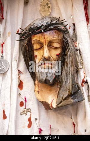 Die Darstellung eines Künstlers von Jesus Christus, der von der christlichen Gemeinschaft angeblich gestorben (gekreuzigt) war, um für die Sünden der Welt zu sterben. Stockfoto