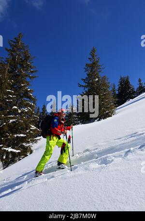 Skitouren in den Siebenbürgischen Alpen, Fagaras-Bergen, Rumänien, Europa Stockfoto