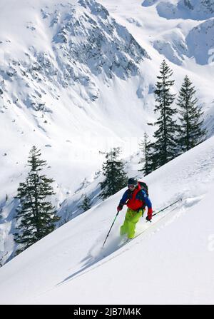 Skitouren in den Siebenbürgischen Alpen, Fagaras-Bergen, Rumänien, Europa Stockfoto