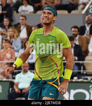 Paris, Frankreich. 03.. Juni 2022. Roland Garros Tag der offenen Tür 13 03/06/2022 Rafa Nadal (ESP) Halbfinale Kredit: Roger Parker/Alamy Live News Stockfoto