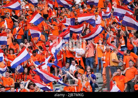 Brüssel, Belgien. 03.. Juni 2022. BRÜSSEL, BELGIEN - 3. JUNI: Fans der Niederlande während der UEFA Nations League Ein Gruppe-4-Spiel zwischen Belgien und den Niederlanden im King Baudouin-Stadion am 3. Juni 2022 in Brüssel, Belgien (Foto von Jeroen Meuwsen/Orange Picics) Credit: Orange Pics BV/Alamy Live News Stockfoto